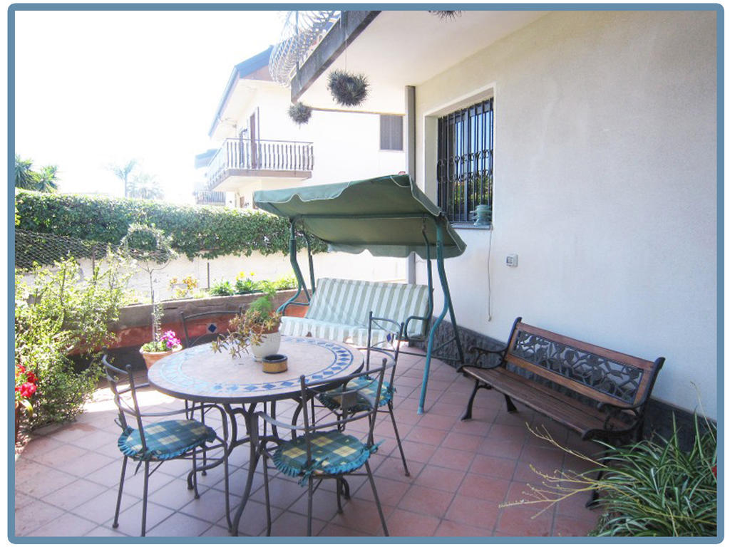 B&B Casa Di Mari Aci SantʼAntonio Exterior foto